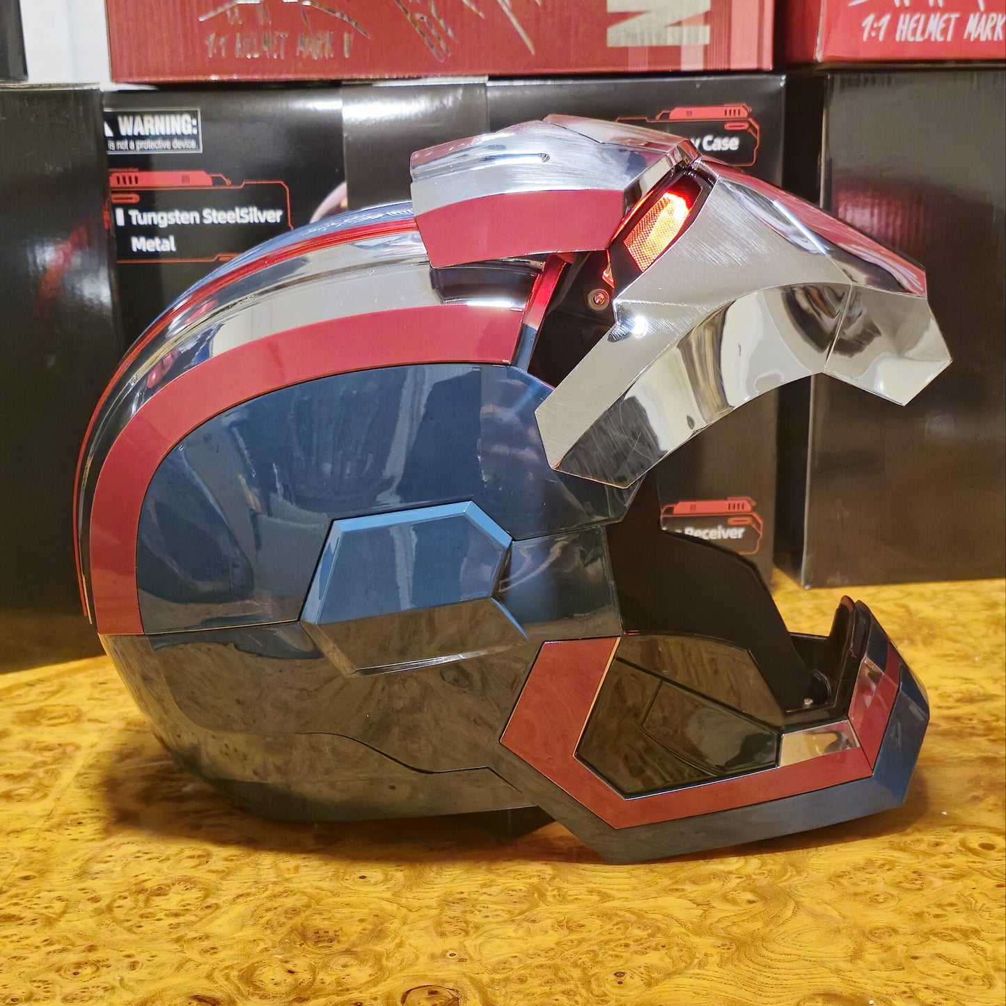 IRONMAN HELMET PATRIOT